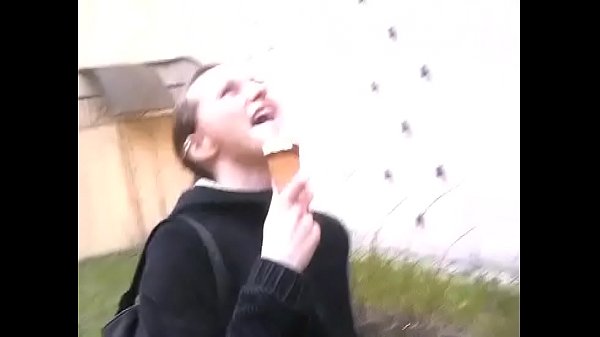 Kinky amateur couple loves doing it not quite everywhere