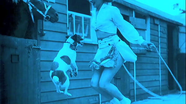 Dark Lantern Entertainment presents '_Vintage Nature Girls'_